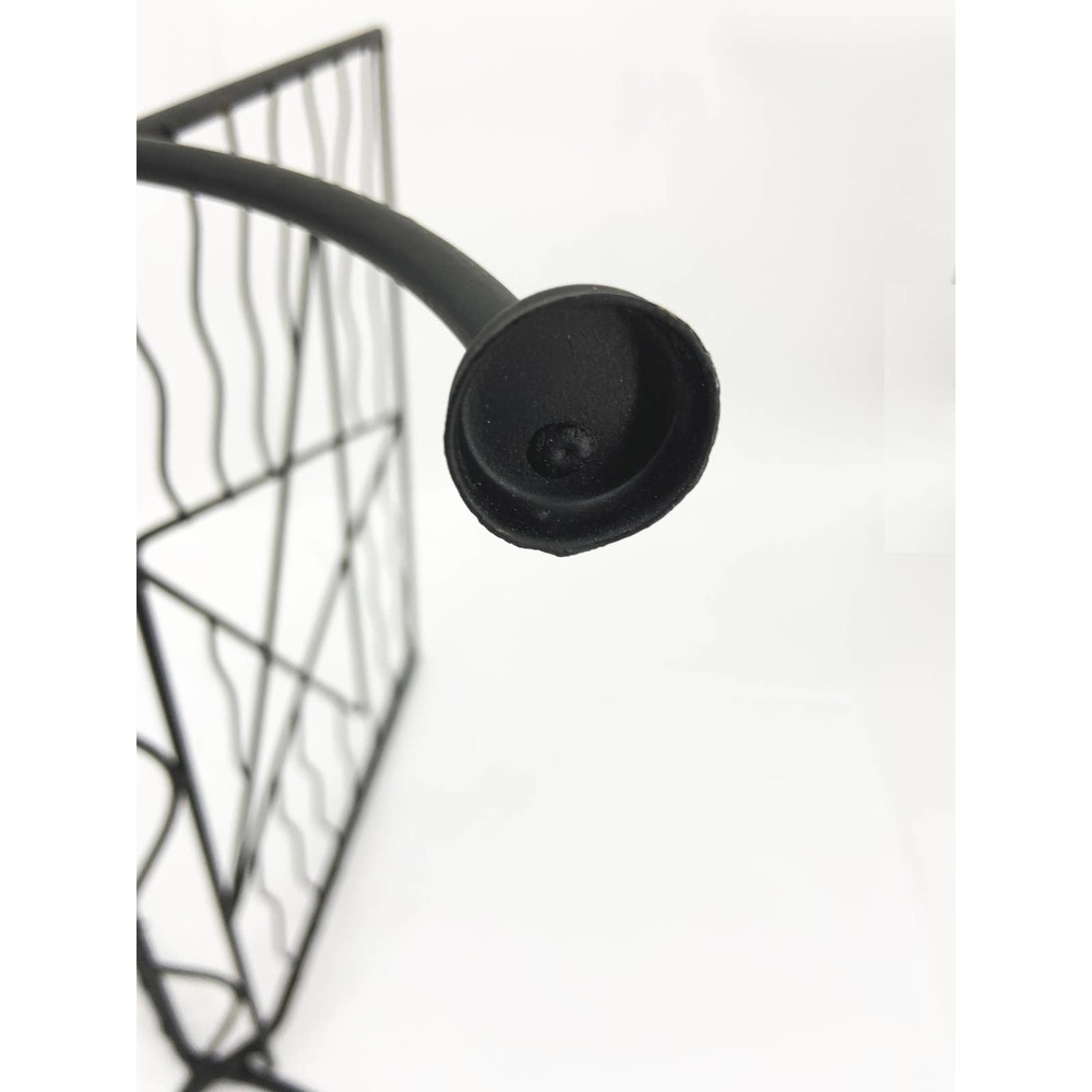 Iron Star Magazine Rack - Picture 5 of 7
